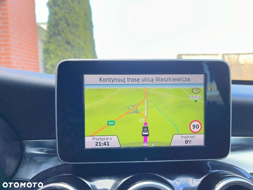 Mercedes-Benz Klasa C 200 (BlueTEC) d - 17