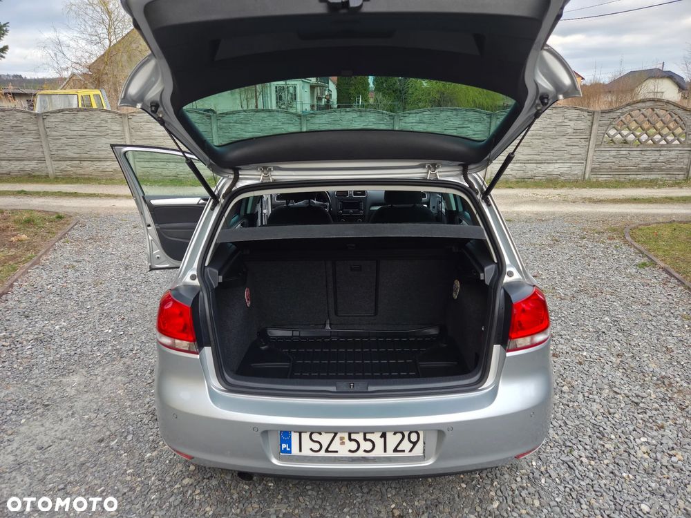 Volkswagen Golf 1.6 TDI DPF Comfortline - 17