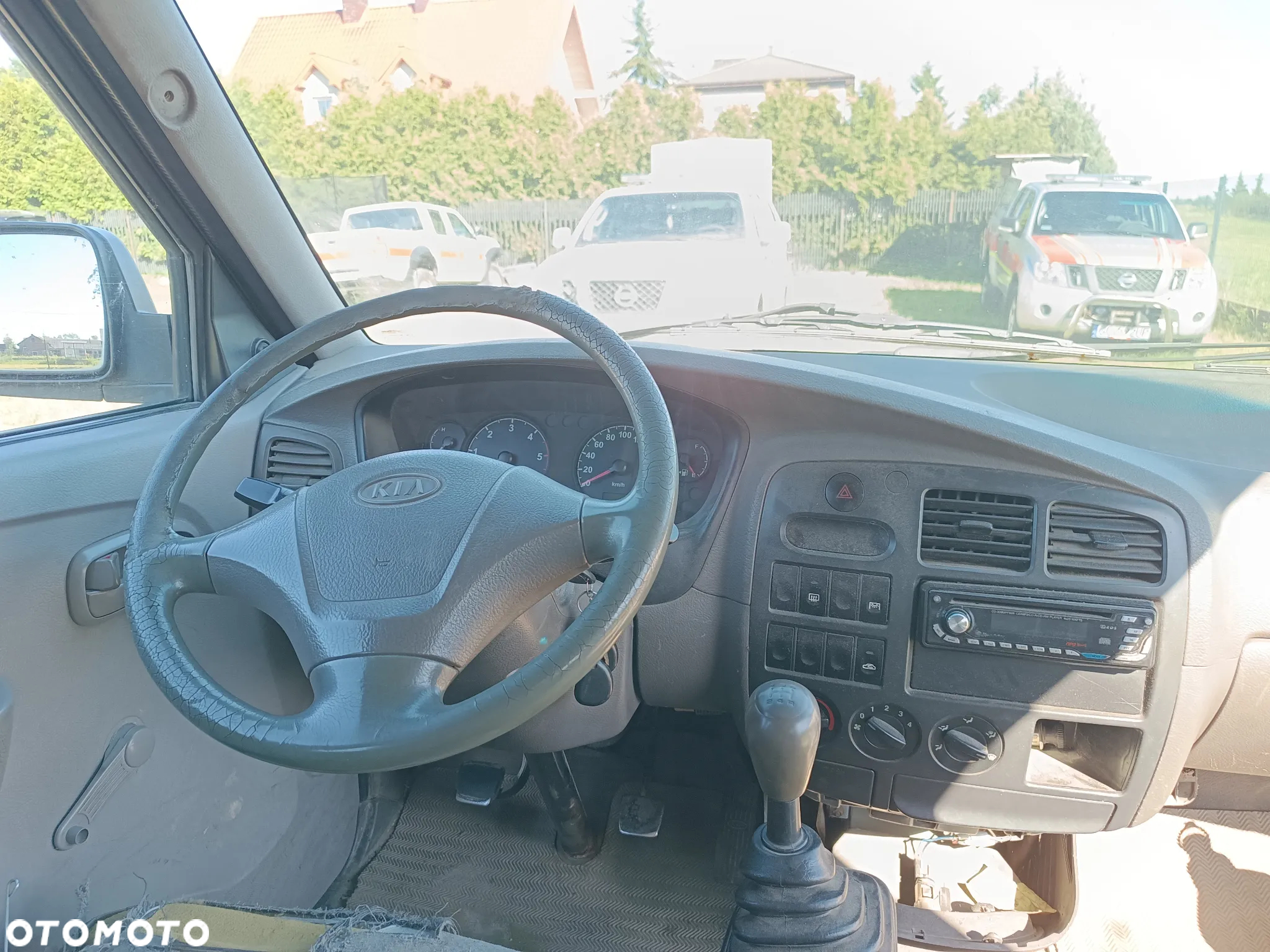 Kia Pregio 2.5 TCI - 8
