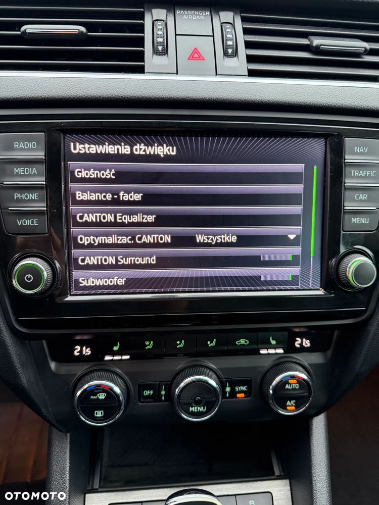 Skoda Octavia 2.0 TDI 4x4 DSG Scout - 29