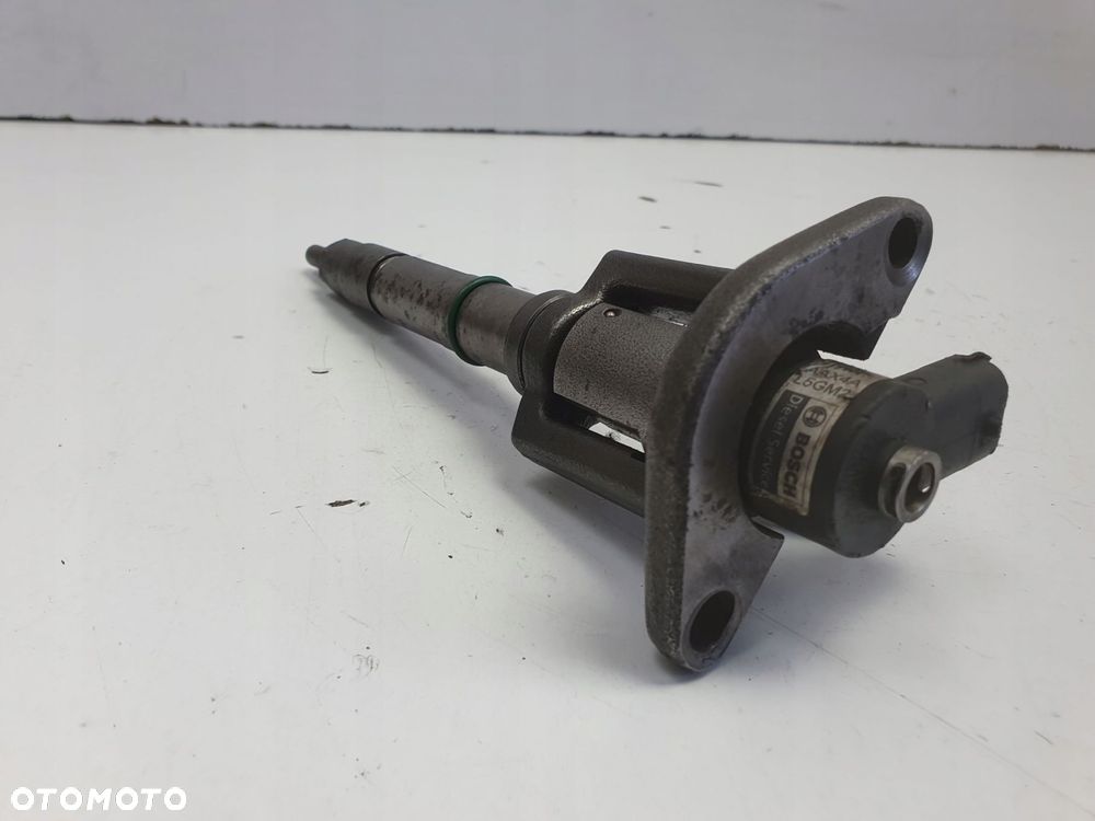 WTRYSKIWACZ Mitsubishi Canter 3.0 D _ wtrysk 0445120073 - 7