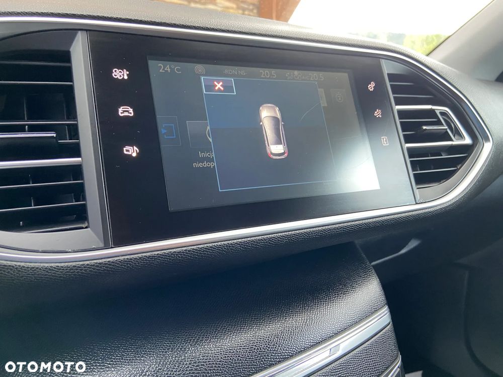 Peugeot 308 82 VTi Active - 24