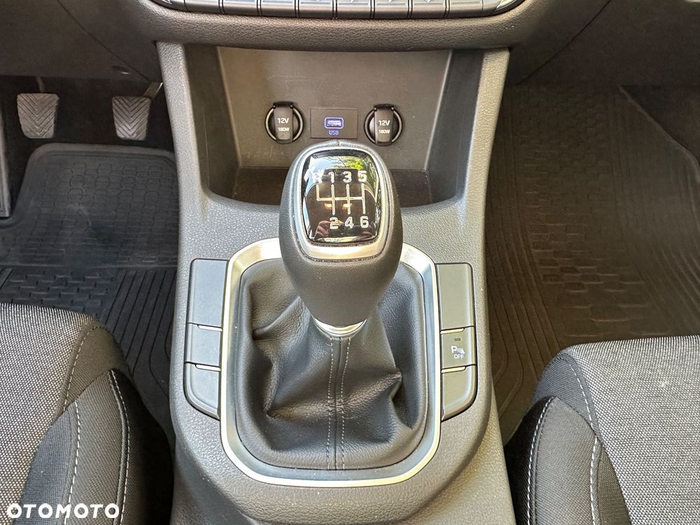 Hyundai i30 1.5 DPI Comfort - 18