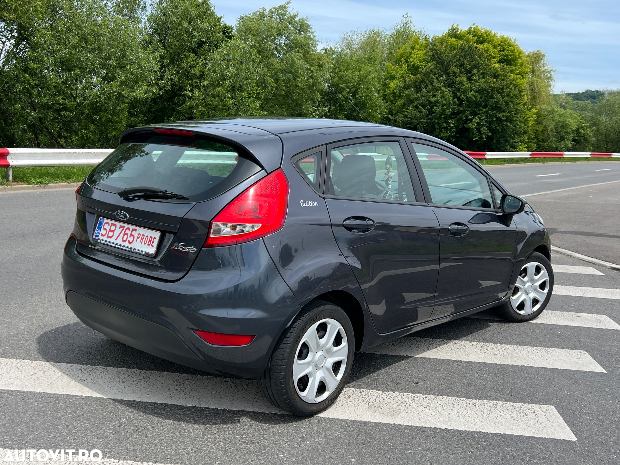 Ford Fiesta 1.25 Ambiente - 6