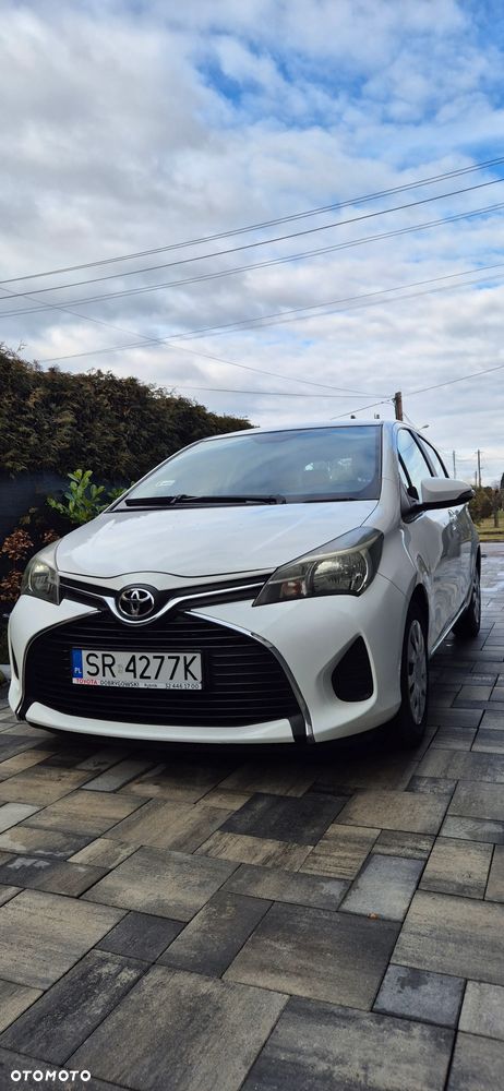 Toyota Yaris 1.0 Active EU6 - 1