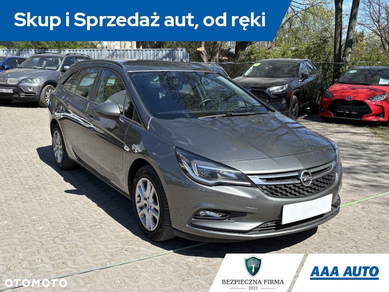 Opel Astra - 3