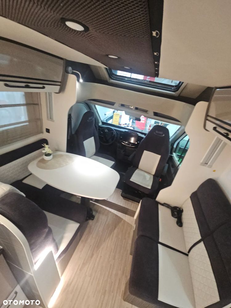 McLOUIS 860 - NOWY ZIMOWY 5 OSOB PÓŁINTEGRA 6,99M ZMM KAMPERY TRZCIANKA - 30