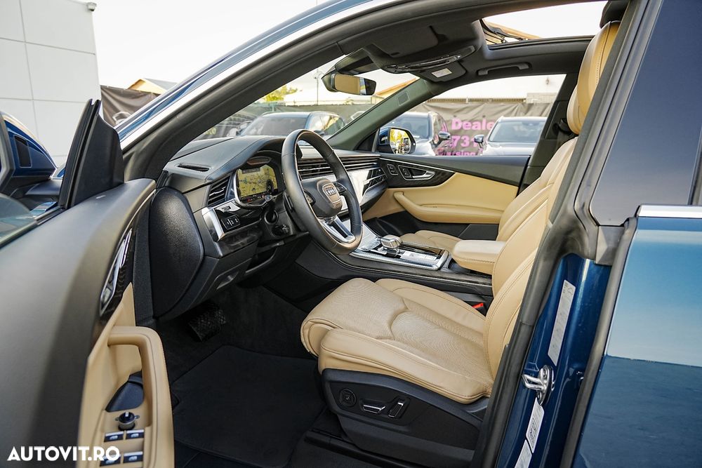 Audi Q8 55 TFSIe quattro tiptronic - 12