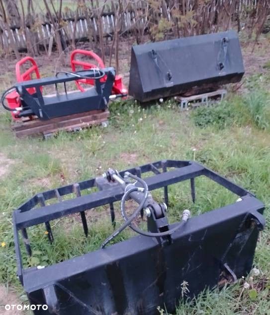 Ursus C360 - 5