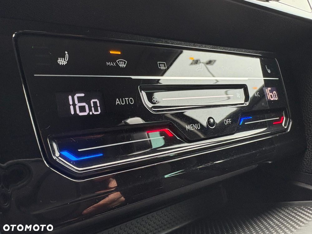 Volkswagen Passat 2.0 TDI EVO Business DSG - 28