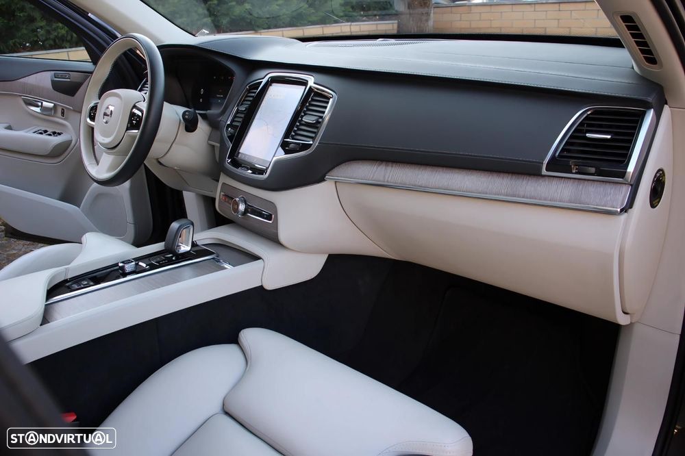 Volvo XC 90 2.0 T8 PHEV Plus Bright AWD — fotografia 12