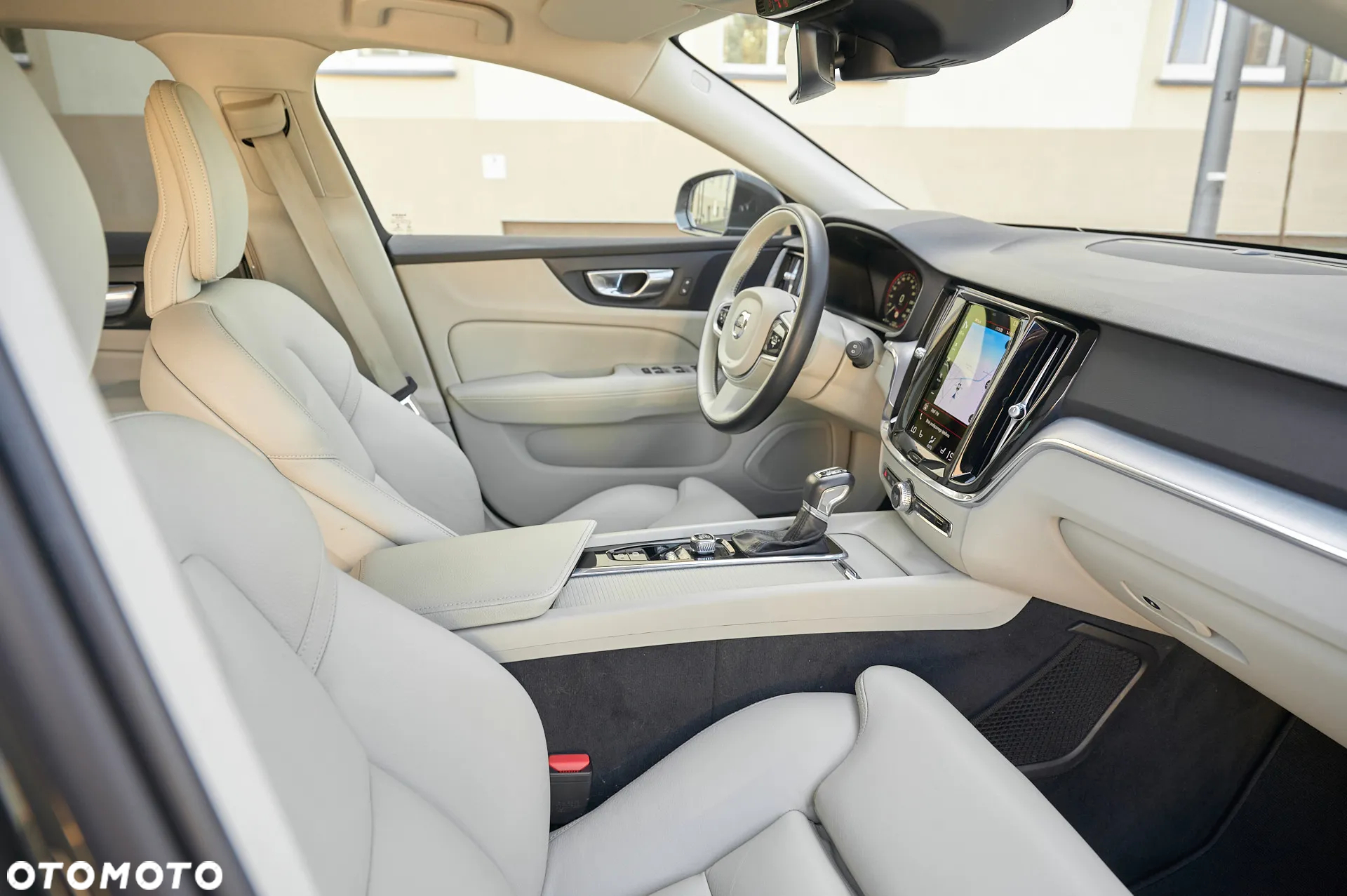Volvo V60 - 35