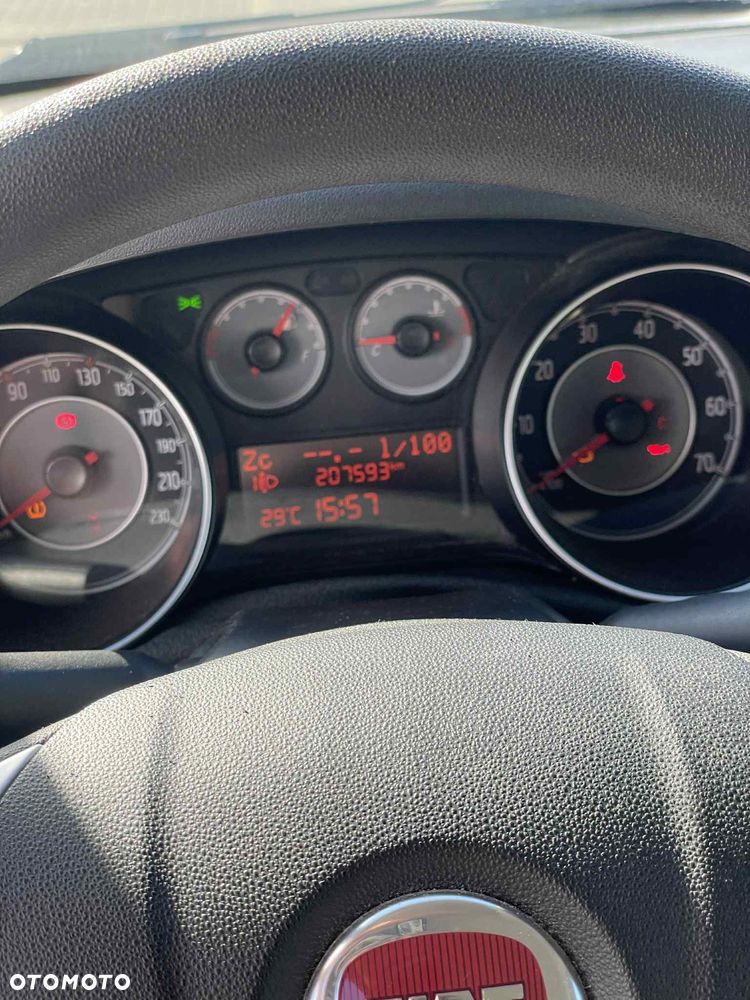 Fiat Punto 1.4 Easy Pakiet Easy Plus S&S - 2