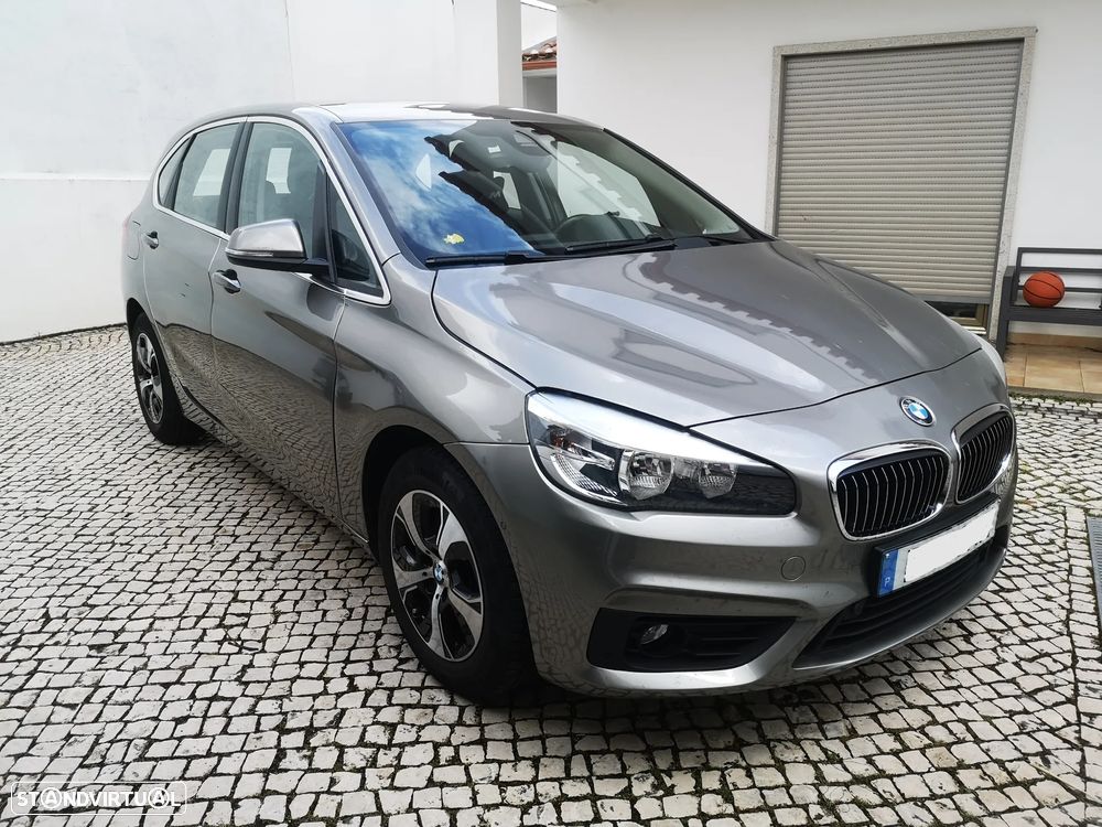 BMW 218 Active Tourer d Luxury Line - 1