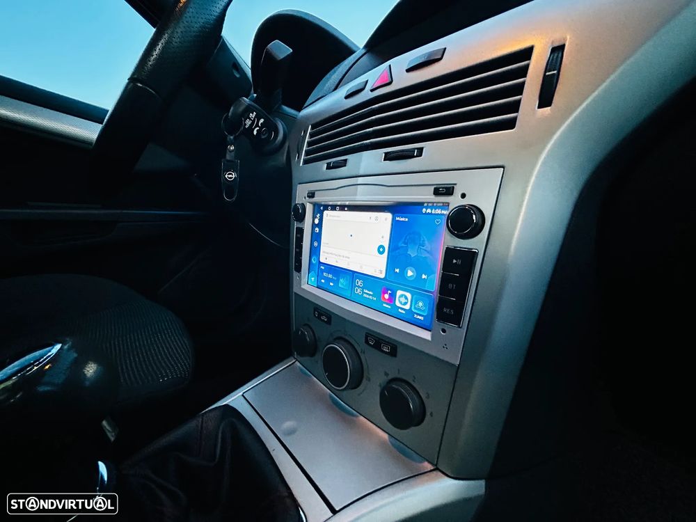 Opel Astra GTC 1.3 CDTI - 15