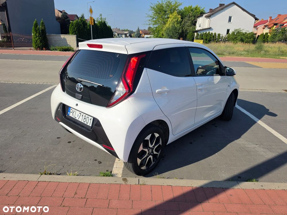 Toyota Aygo x-play - 7