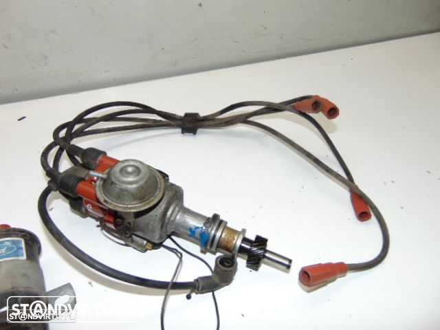 Ford Cortina MK4 ou Taunus - motor 1.3 Pinto - 2