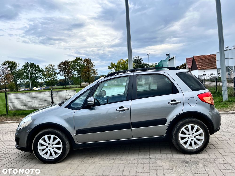 Suzuki SX4 1.6 VVT 4x2 Style - 6