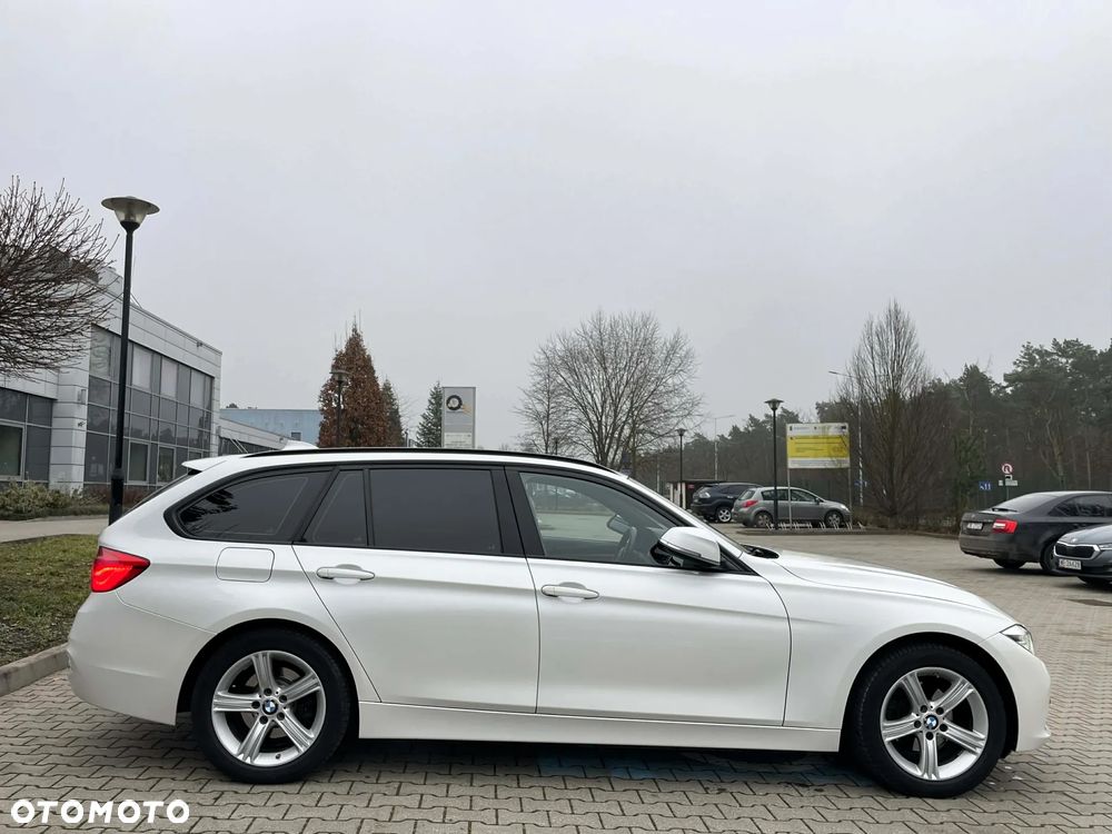 BMW Seria 3 318d Sport Line - 4
