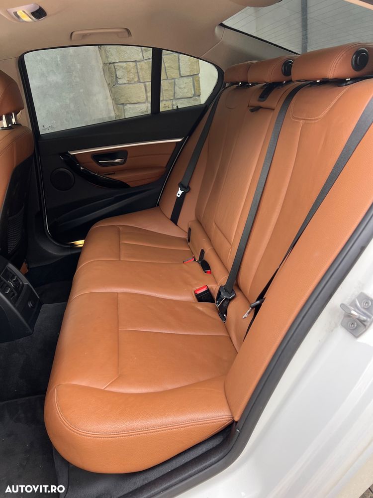 BMW Seria 3 318d Edition Luxury Line Purity - 32