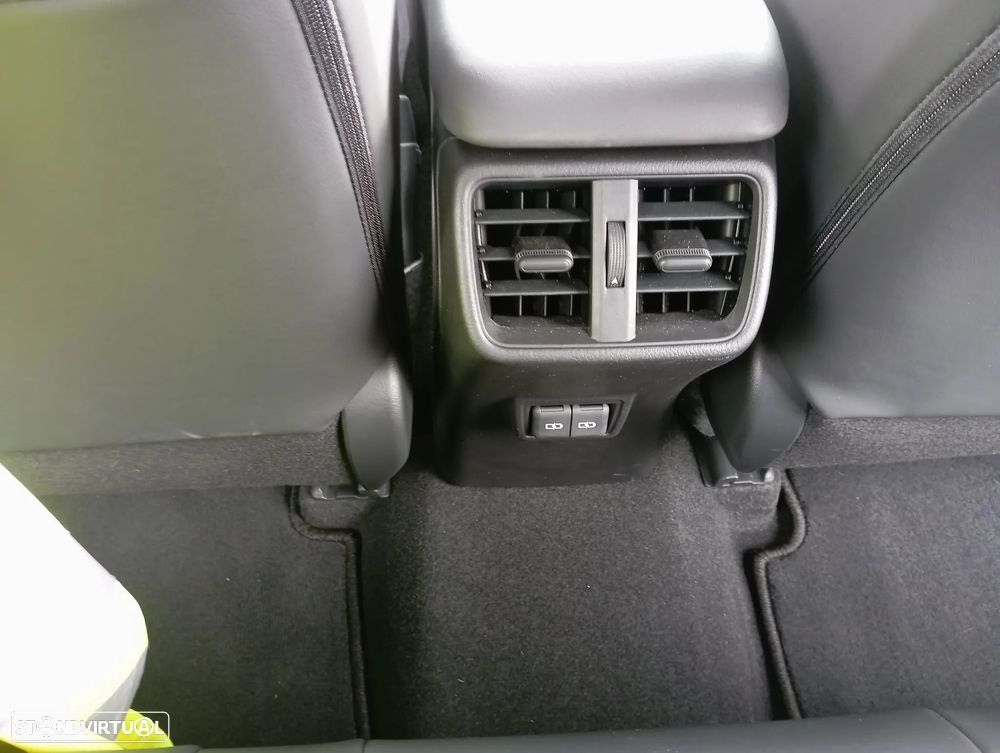 Lexus UX 250h F Sport+ - 24