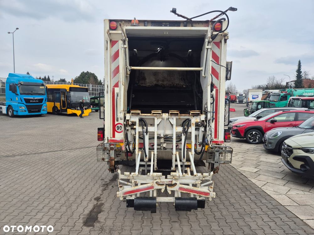 Iveco Stralis 330 EEV+ / FAUN VARIOPRESS 11 / PO SERWISIE / 1WŁ / BEZWYPADKOWY / MOCNA SKRZYNIA / MOŻLIWOŚĆ SAMEJ RAMY - 10