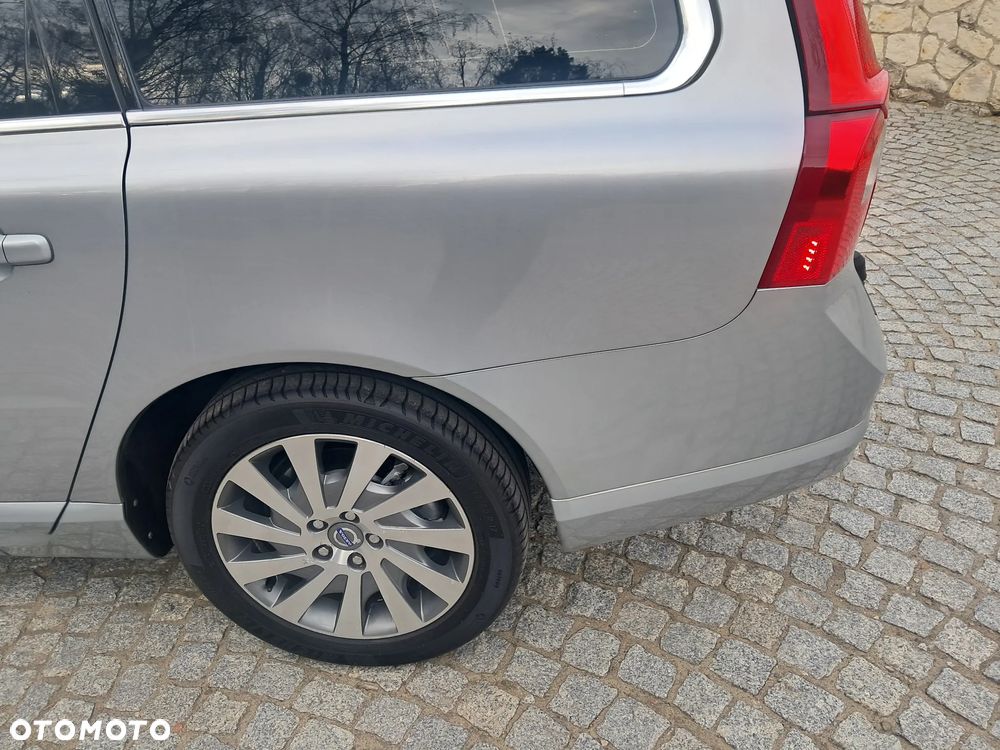 Volvo V70 D4 Edition - 10