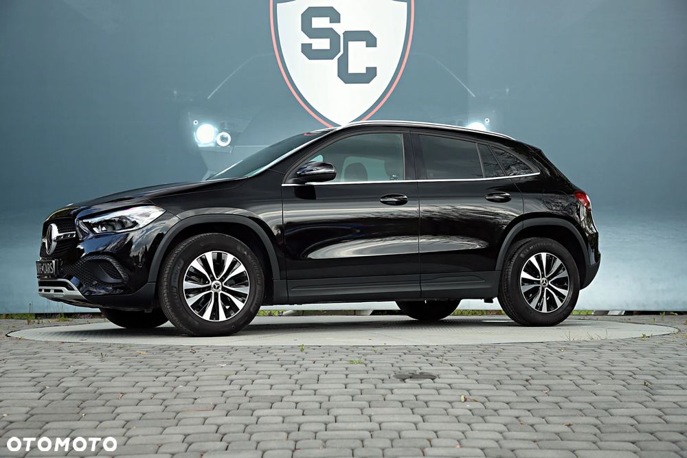 Mercedes-Benz GLA 200 Style - 5