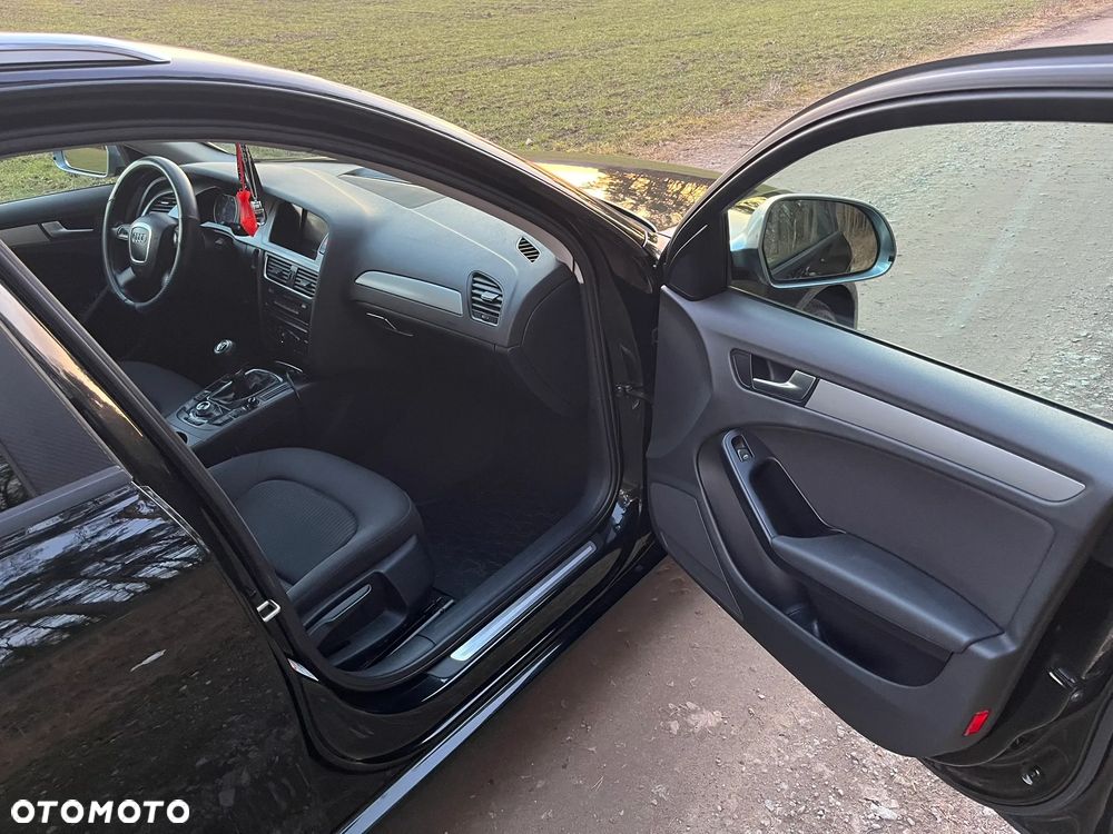 Audi A4 Avant 2.0 TFSI - 29