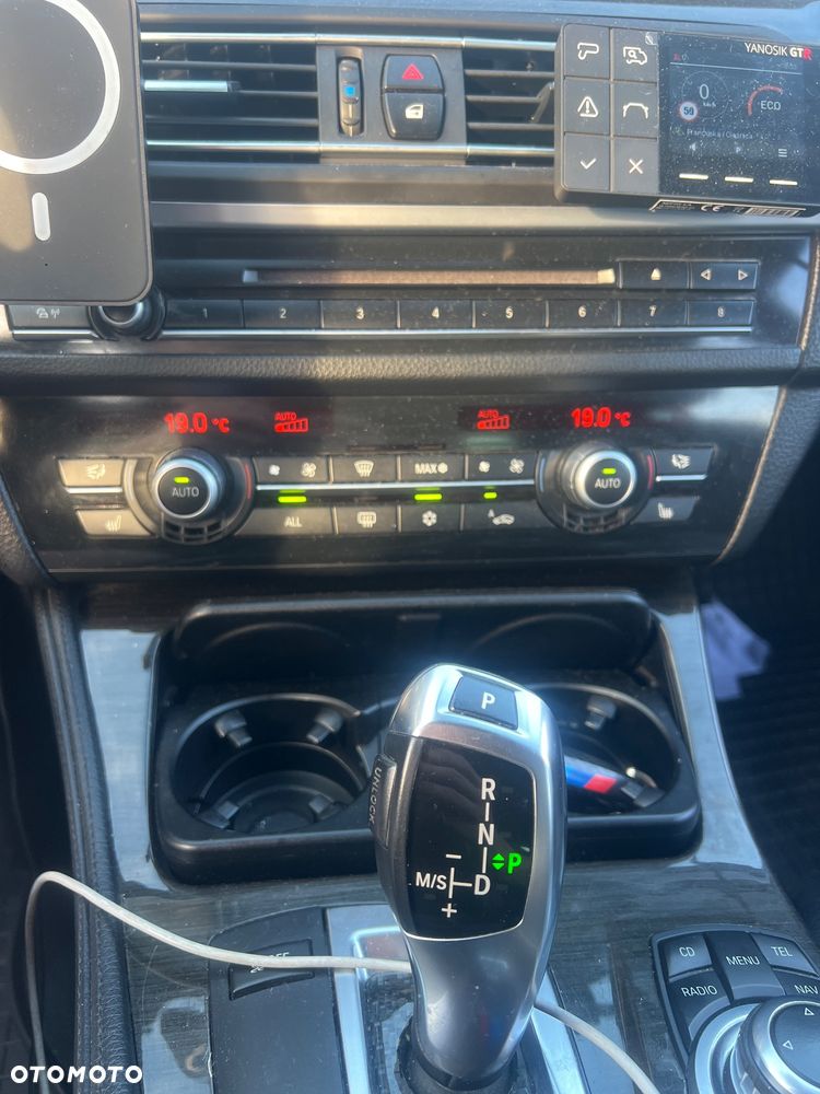 BMW Seria 5 520d - 11