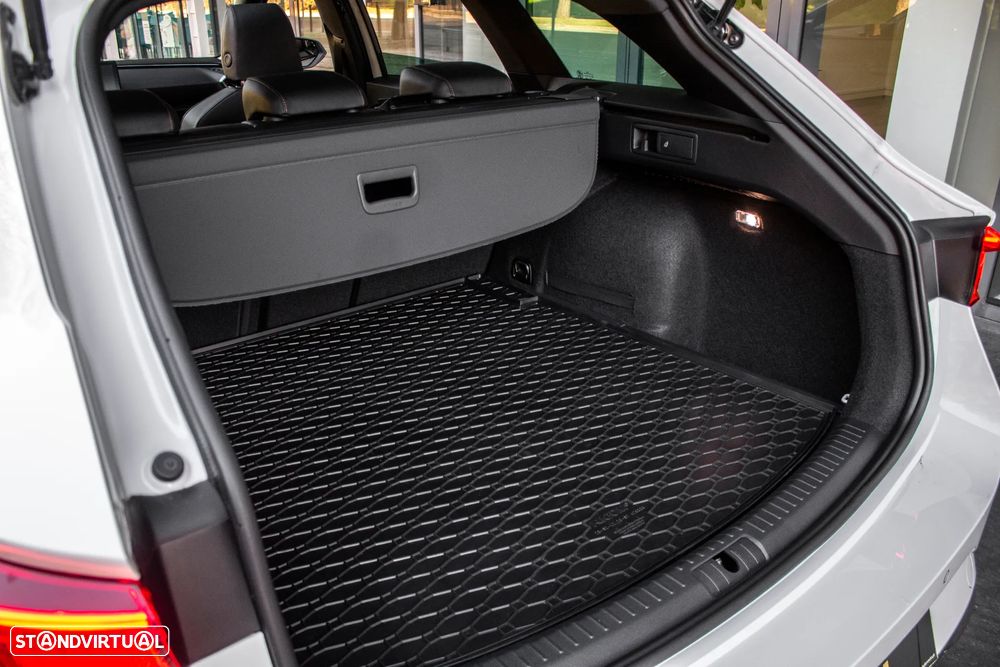 Cupra Leon ST 1.5 eTSI DSG - 31