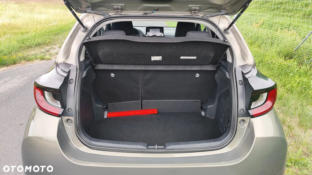 Toyota Yaris 1.5 Comfort - 14