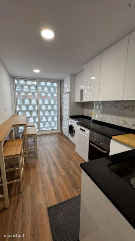 Quarto - localizado em Alvalade Lisbon - Grande imagem: 3/16