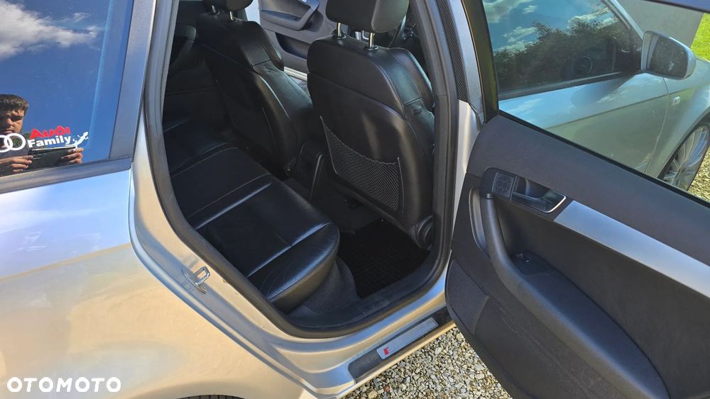 Audi A3 Sportback 2.0 TDI DPF Quattro Ambiente - 19