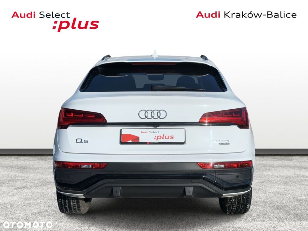 Audi Q5 Sportback - 4