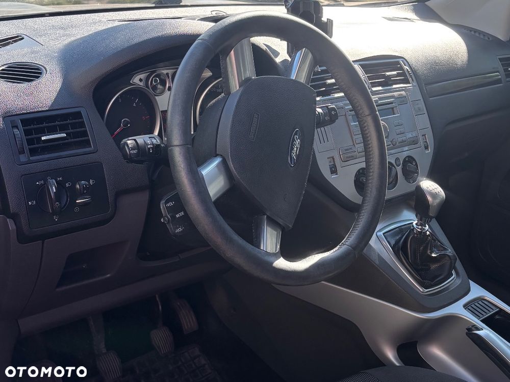 Ford Kuga 2.0 TDCi Trend - 5