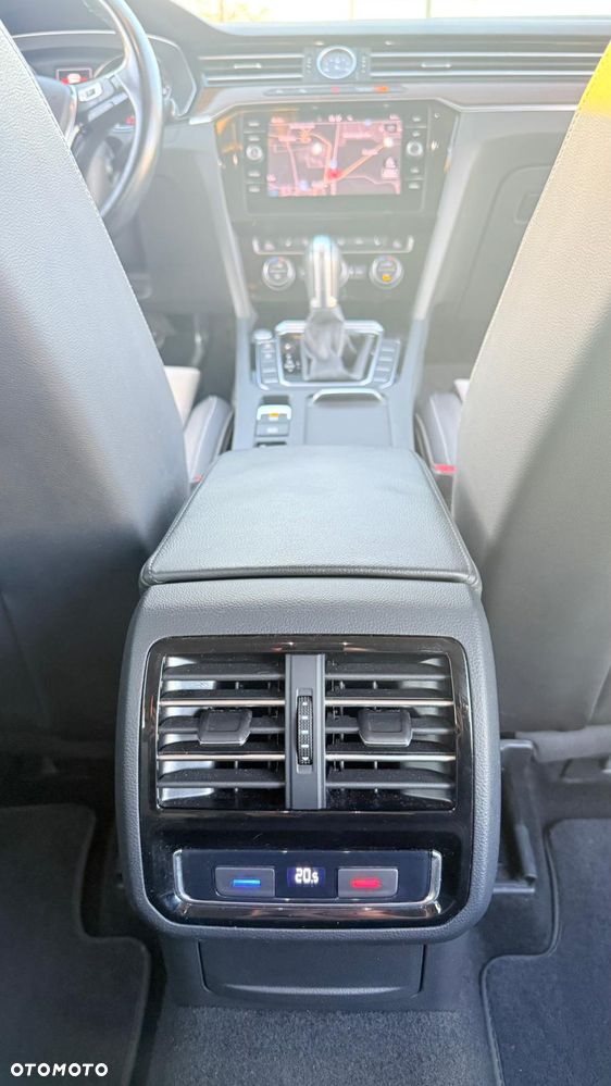 Volkswagen Passat 2.0 TDI BMT Comfortline DSG7 - 10