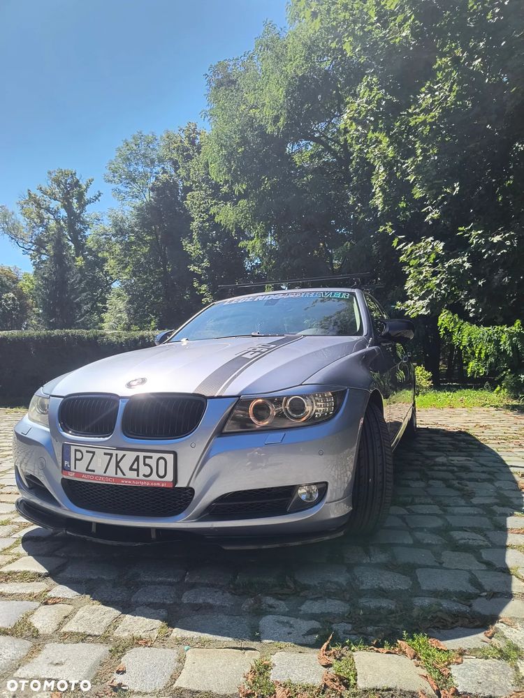 BMW Seria 3 325i - 2