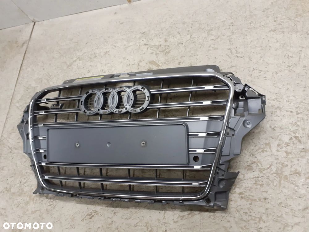 GRILL ATRAPA AUDI S3 8V 2013-2016R 8V3853651B/C - 3