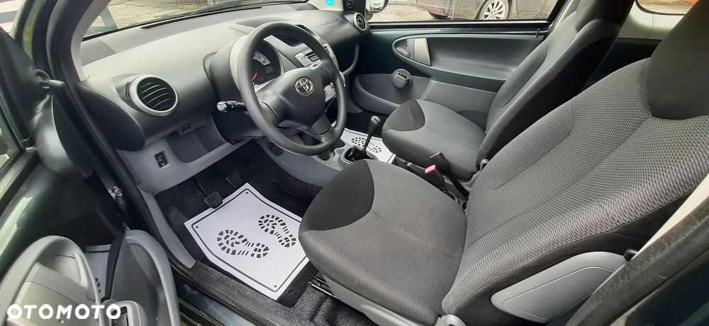 Toyota Aygo - 33