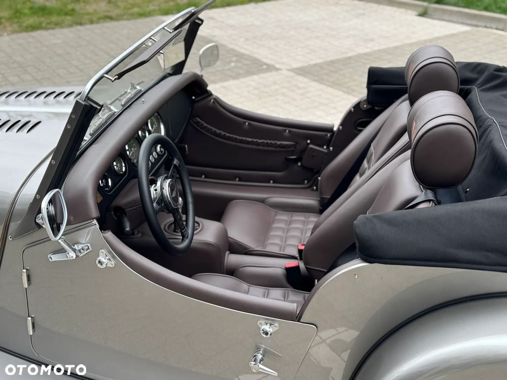 Morgan Plus Four - 19