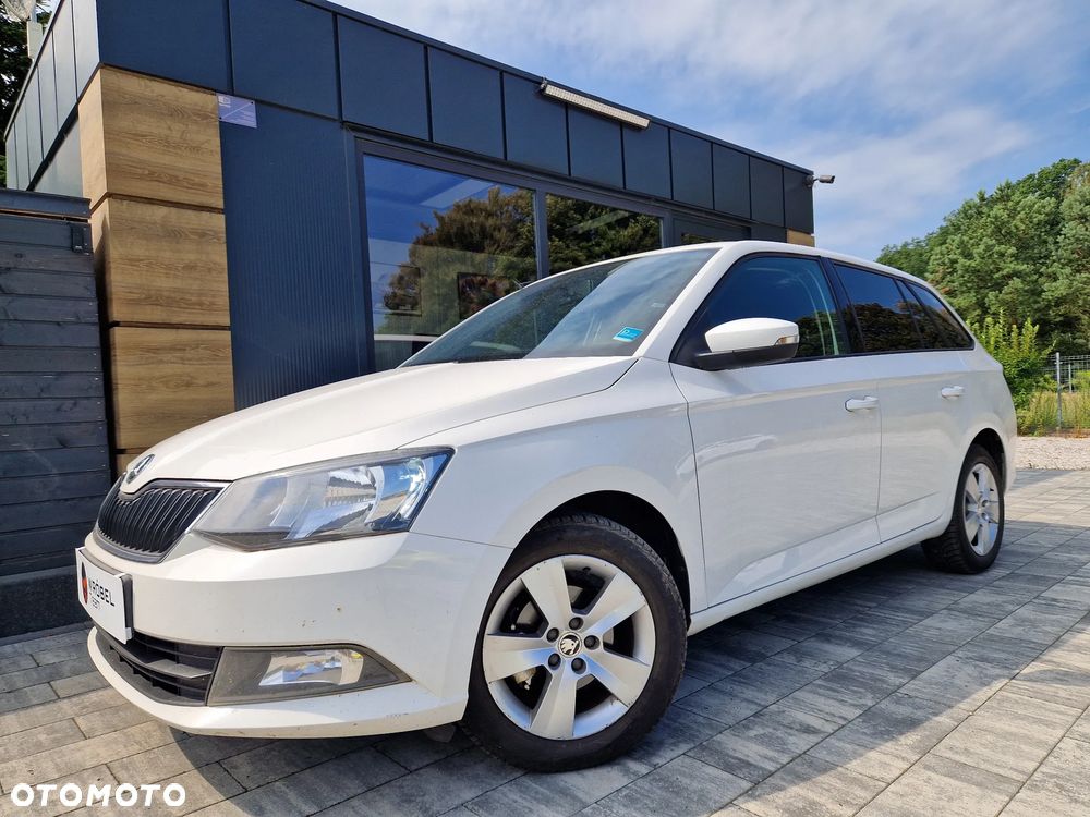 Skoda Fabia 1.2 TSI Active - 1