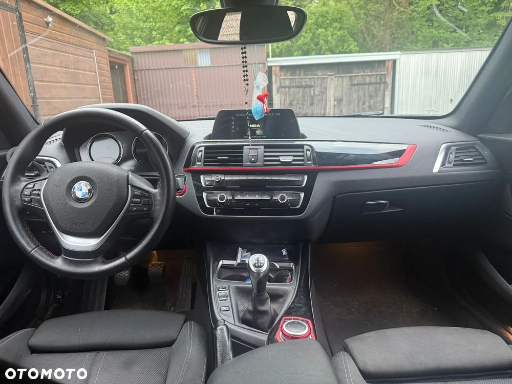 BMW Seria 1 116i - 6