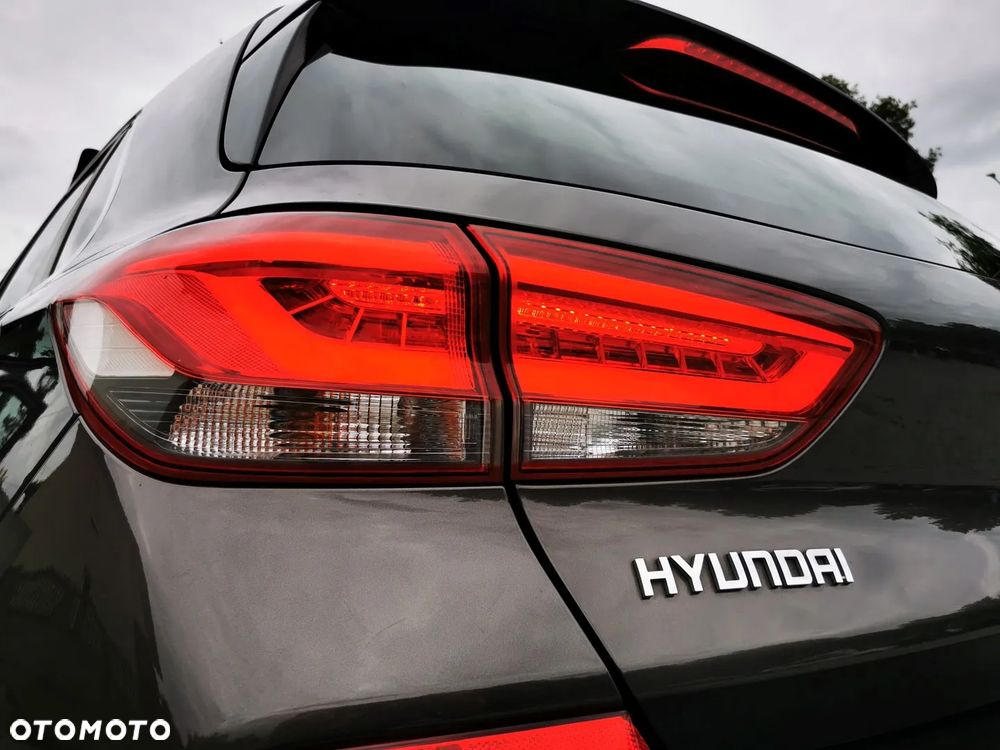 Hyundai i30 1.4 T-GDI Intro Edition - 25