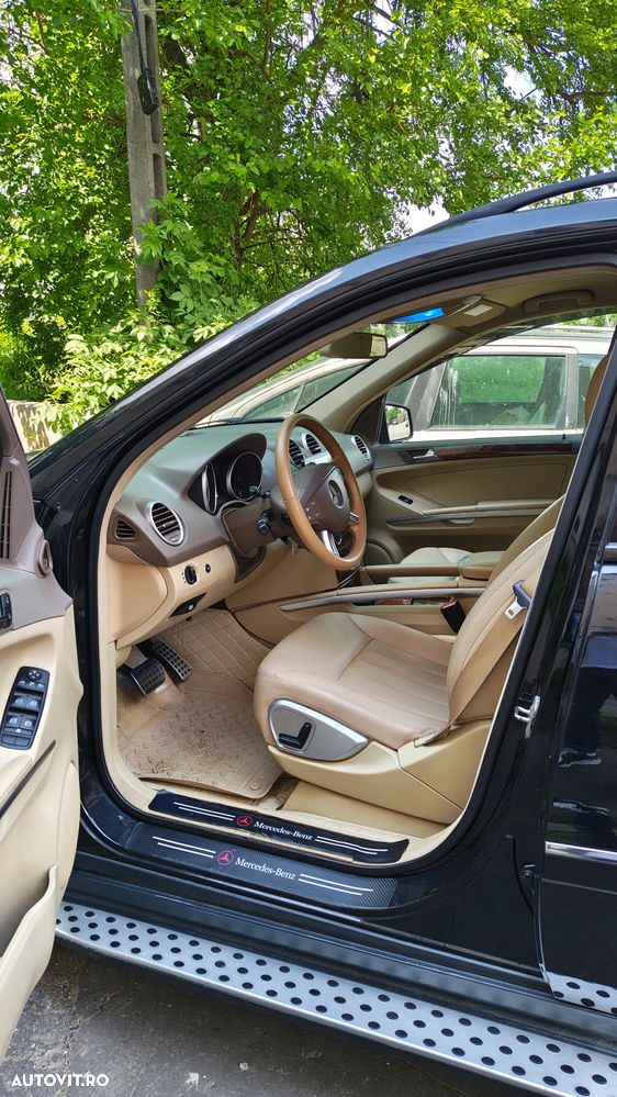 Mercedes-Benz ML 320 CDI Aut - 9