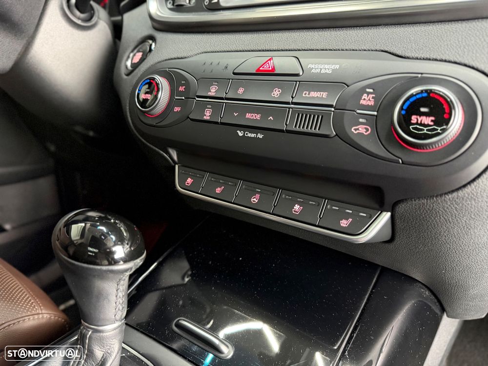 Kia Sorento 2.2 CRDi TX TOP Aut. - 28
