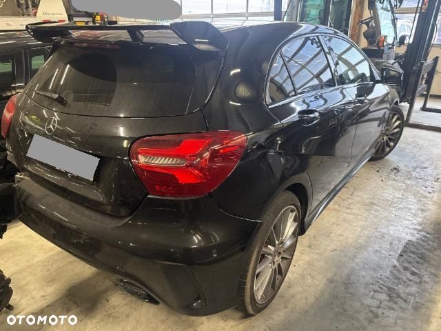 Mercedes-Benz Klasa A 250 Sport 4Matic 7G-DCT - 5