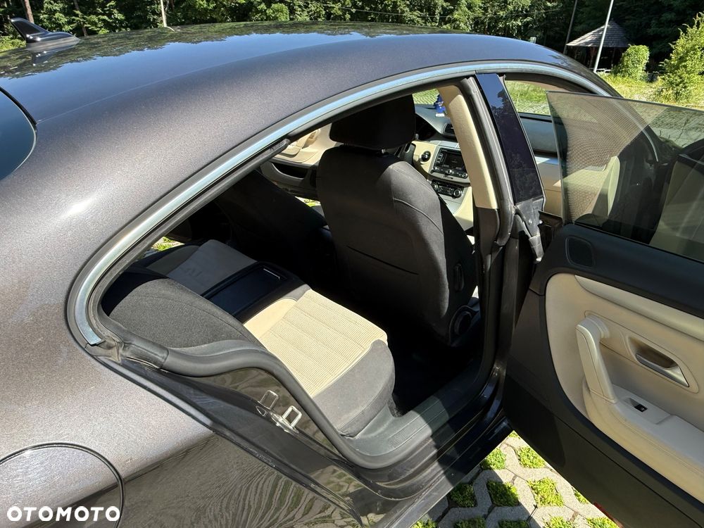 Volkswagen Passat CC 2.0 TDI DPF - 20
