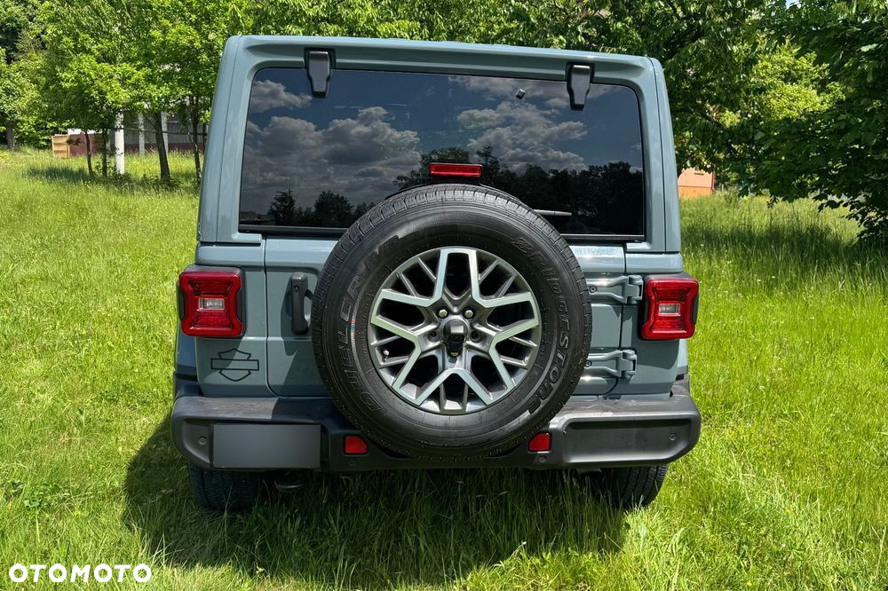 Jeep Wrangler Unlimited GME 2.0 Turbo Sahara - 9