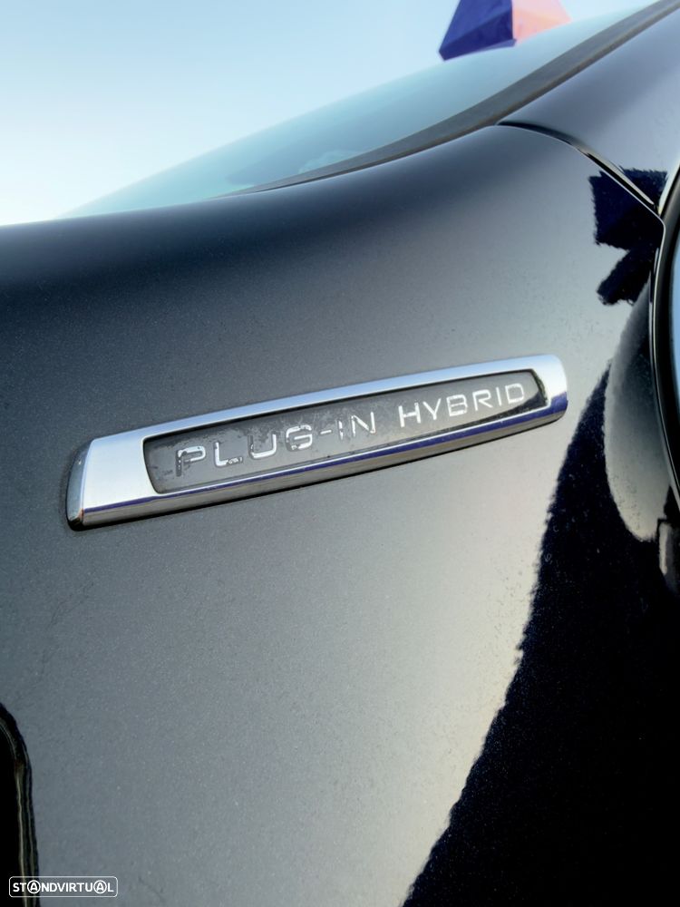 Volvo V60 D6 Plug-In-Hybrid AWD Geartronic Summum - 8
